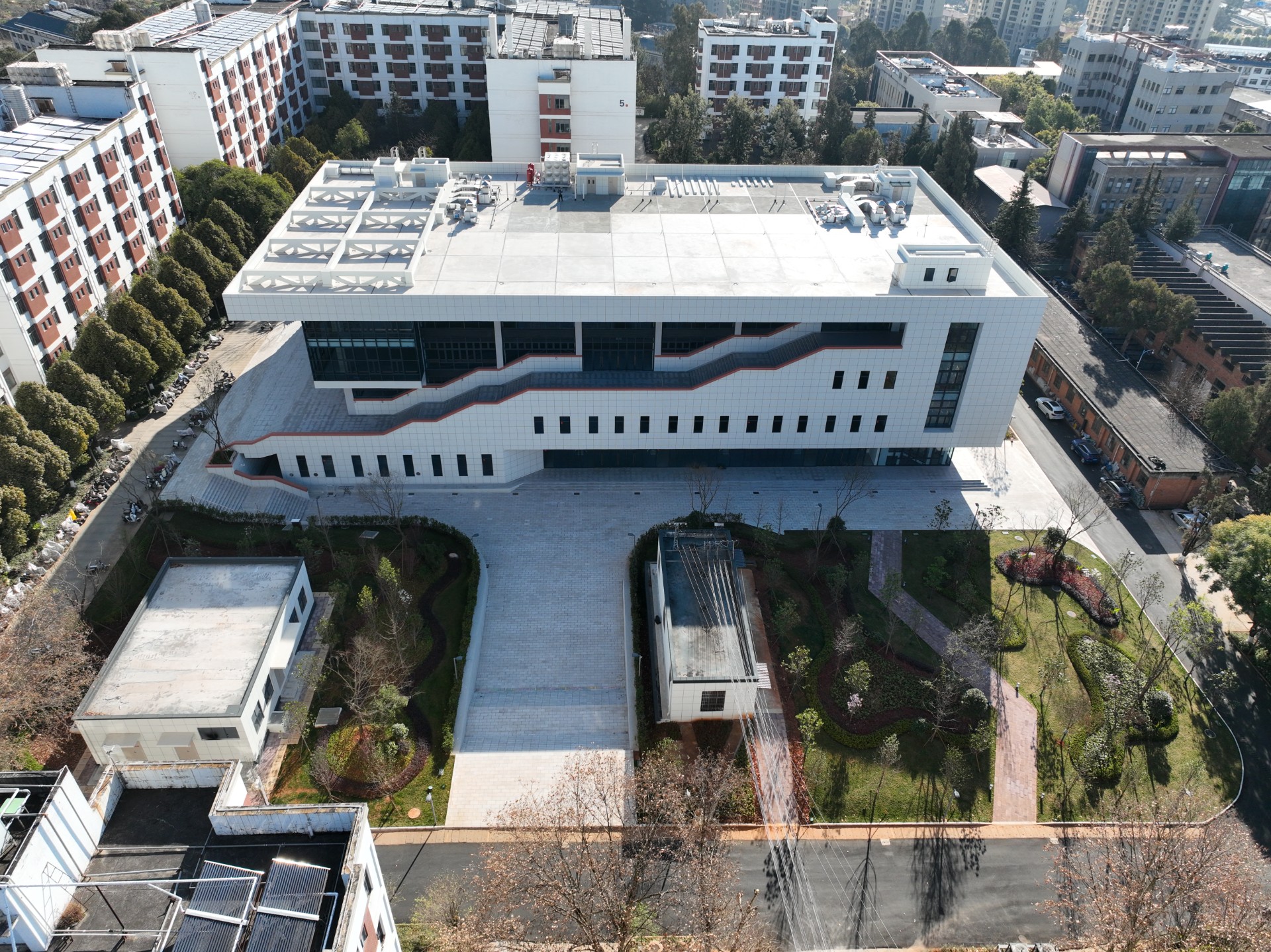 云南农业大学学生食堂（稷香园）世界杯实时比分项目通过竣工验收