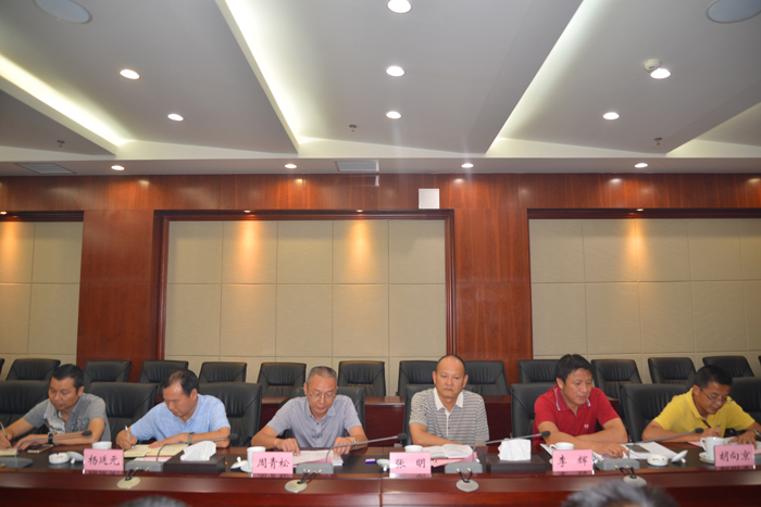 省住建厅到世界杯足球平台调研抗震救灾工作