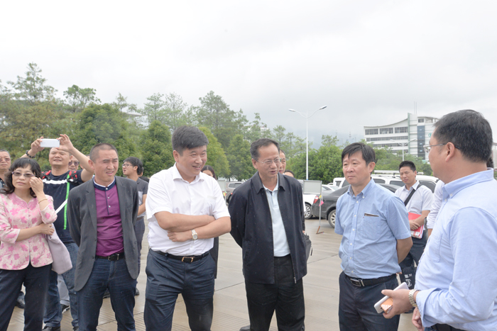 拉开序幕 进入秘境——世界杯网址快马加鞭推进与临沧市项目建设合作 