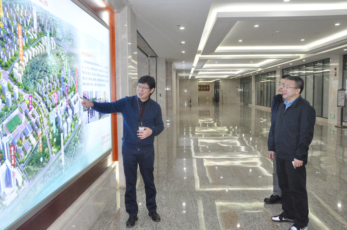 中国对外承包工程商会会长房秋晨到访世界杯官方