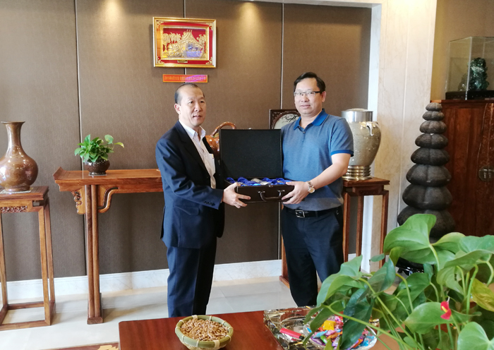 柬埔寨贸促局局长Seang Thay到访世界杯实时比分