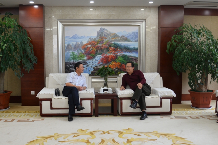 刘国强会见江苏常松世界杯官方客人