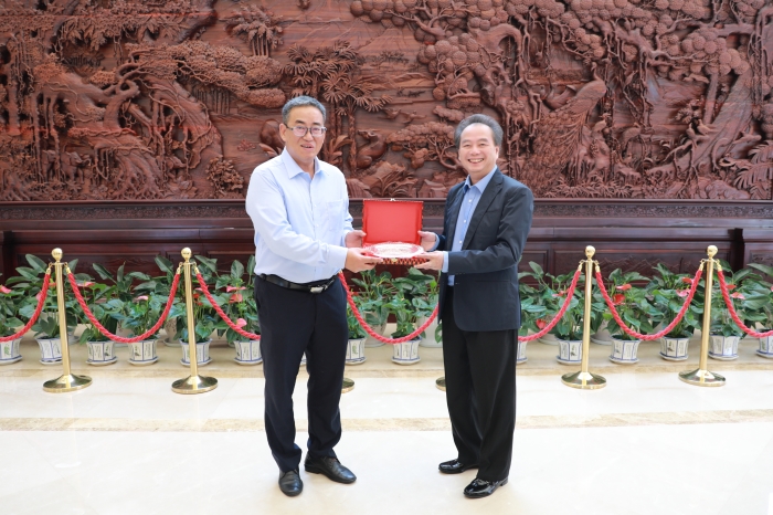 柬埔寨代表团到2026世界杯即时比分访问交流