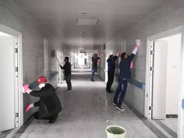 四世界杯比分网：冲锋在前 奋战鲁甸县人民医院