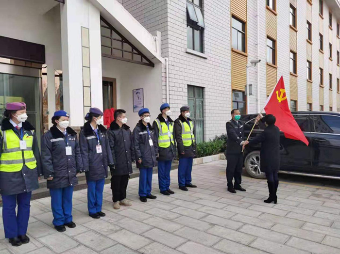 基投世界杯比分网：高速防疫一线，党旗高高飘扬