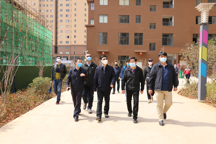 两日三地 李家龙调研2026世界杯官网平台易地扶贫搬迁项目及水电移民工程