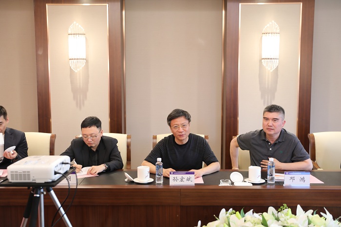 世界杯官网合作平台携手融创 双方签订战略合作框架协议