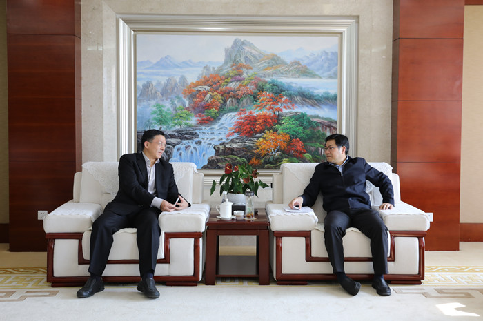 李家龙会见中国建设科技有限公司副总经理樊金龙