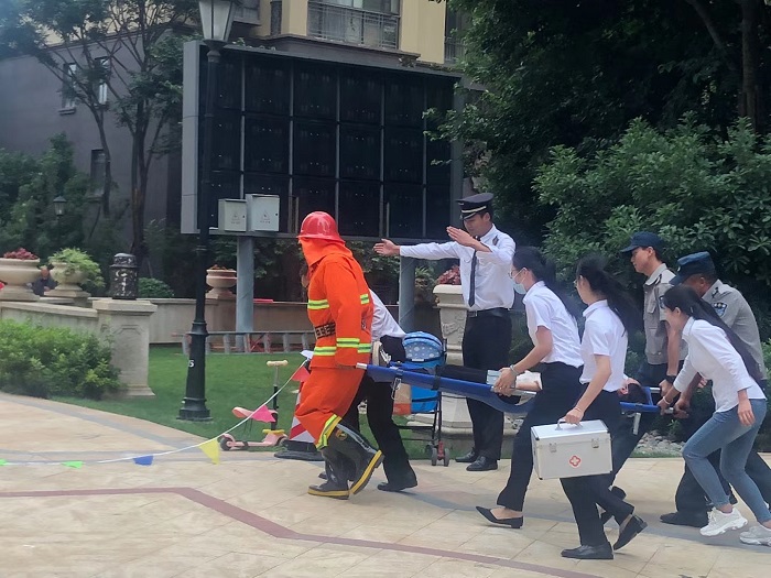 ​建投房地产世界杯官网中文版两家单位开展消防应急逃生演练
