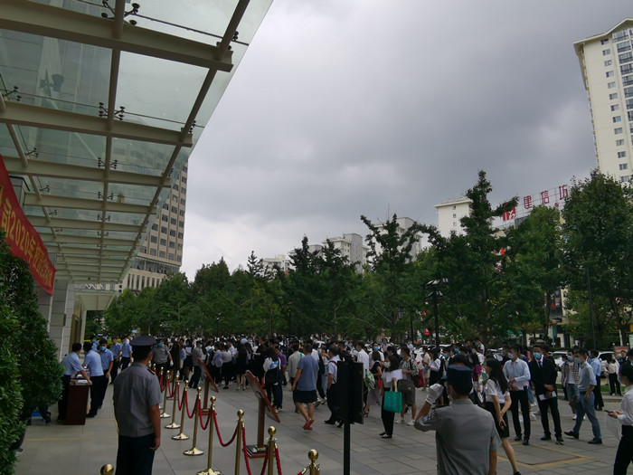 集团圆满完成2020年专项招聘会初试工作