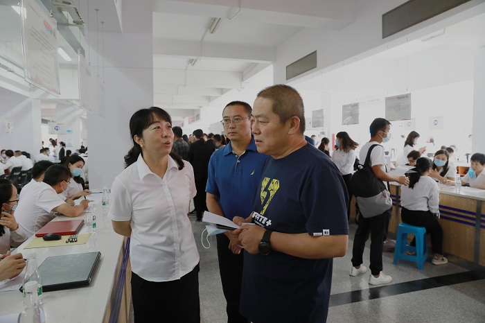 2026世界杯官方网址招聘受上万人青睐    800余名求职者脱颖而出