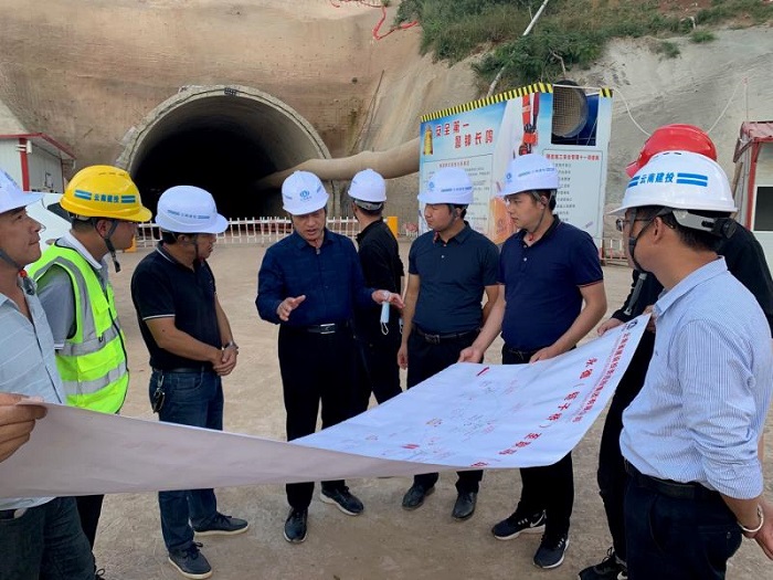 ​王永强调研永勐高速项目