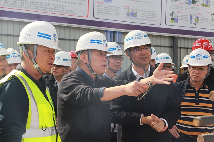 王晓方带队到弥玉高速第一合同段观摩