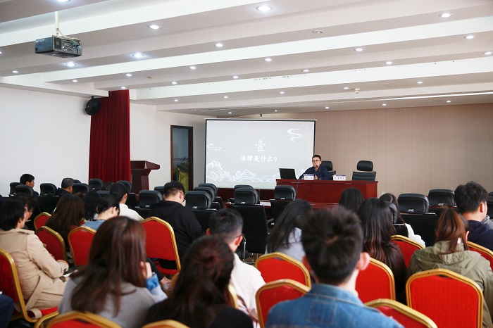 ​水投世界杯网址“尚水知源讲堂”掀起全员学习强本领之风
