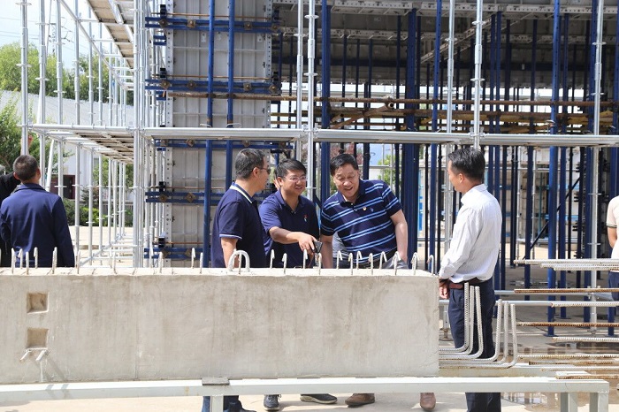 省住建厅与二公司开展支部联建活动