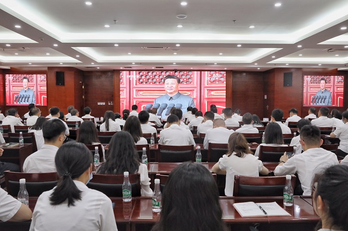 世界杯官网合作平台庆党百岁华诞 集中收看庆祝中国共产党成立一百周年大会直播