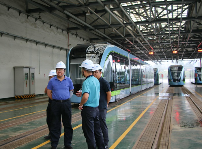 世界杯直播网省属企业专职外部董事寸延峰调研世界杯直播网红河片区投资建设项目