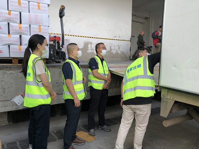 杨国文调研营家优鲜冷链运输业务