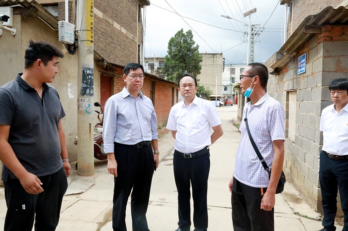 陈文双带队开展节前消防安全检查