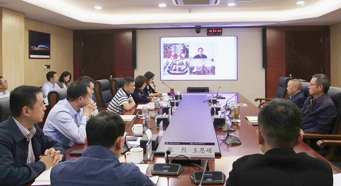 后永宁、杨国文调研海投公司