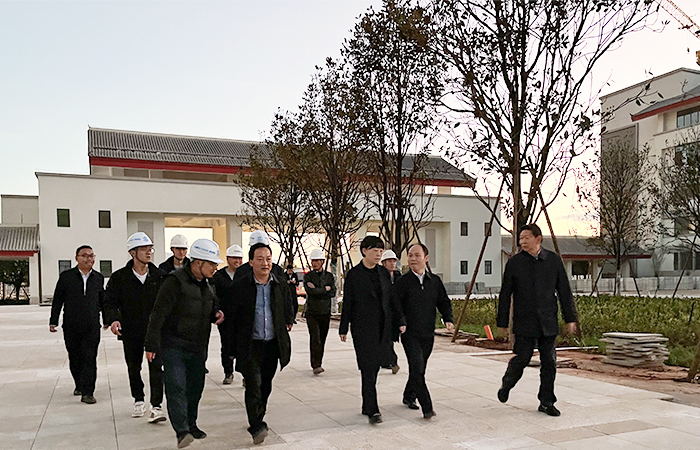 副省长张治礼到丽江职教园项目调研