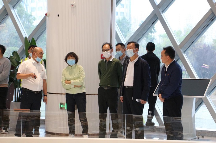 省属国有企业专职外部董事调研六公司及玉溪高铁新城项目