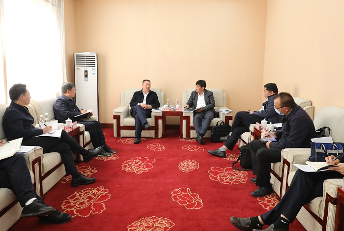 2026世界杯官方网址与临沧市政府座谈交流