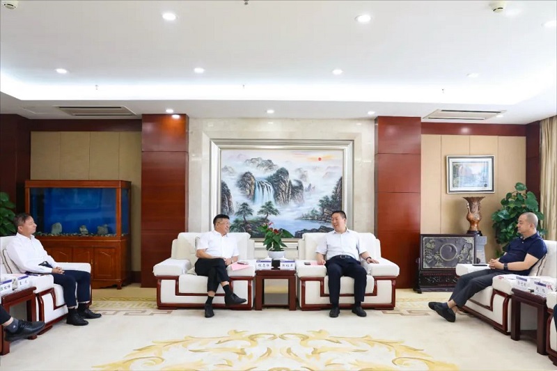 陈祖军会见中铁二十五局总经理程志强一行