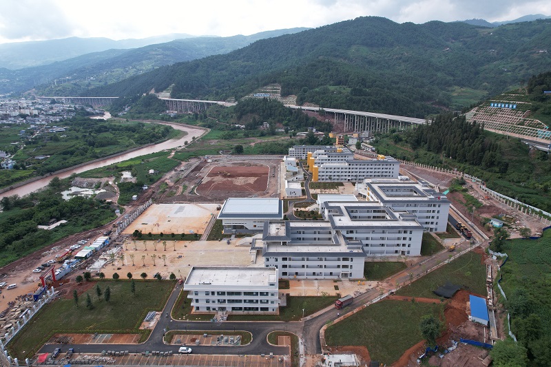 漾濞县第一初级中学整体搬迁建设项目如期竣工