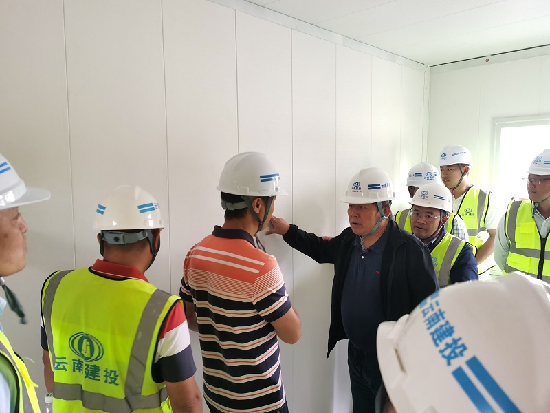 世界杯足球平台在昆明市三环闭合东三环A段项目举办观摩活动