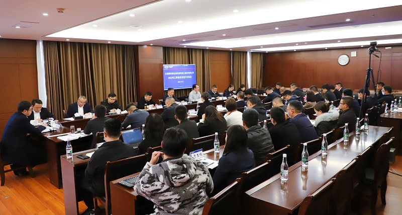 王永强出席云建绿砼经济运行分析会