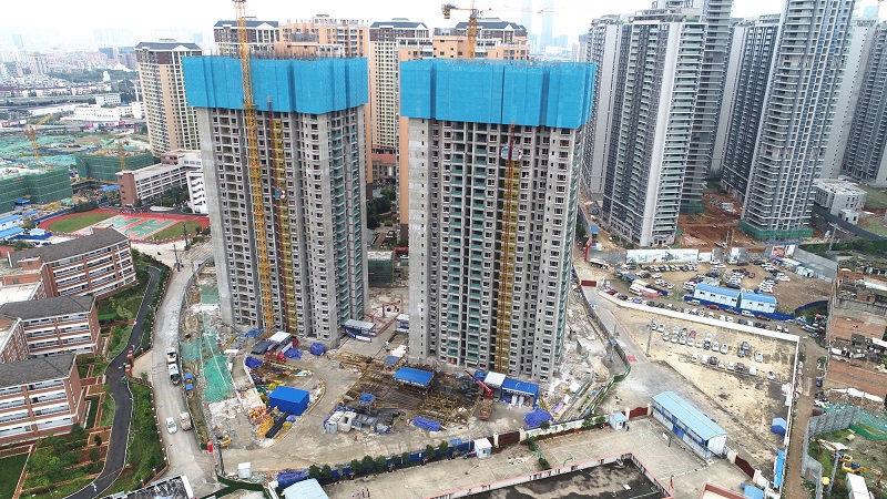 五里世界杯官网合作平台A20地块（尚雅园）回迁房主体结构全面封顶