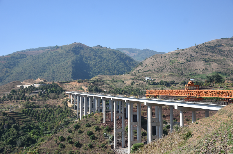 永勐高速牛湾塘大桥左幅贯通