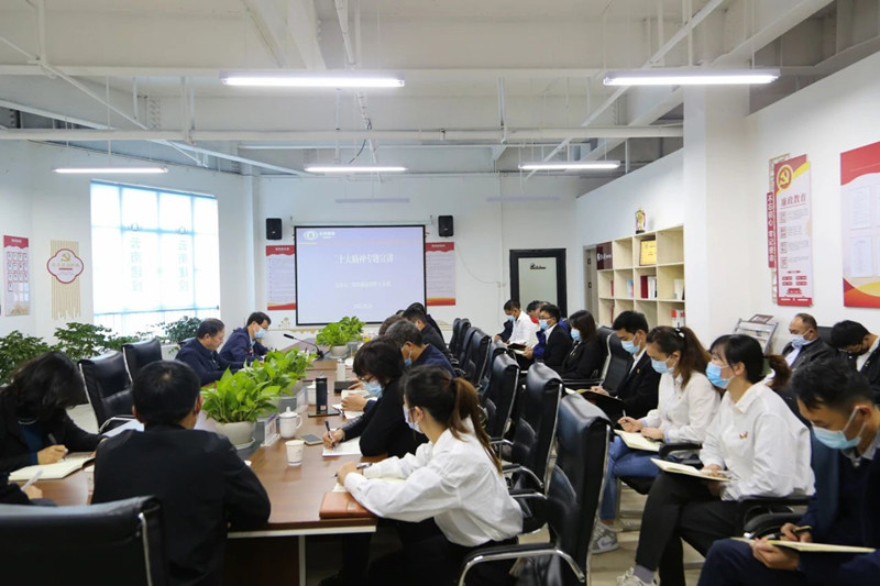 王永强到挂联党支部宣讲党的二十大精神