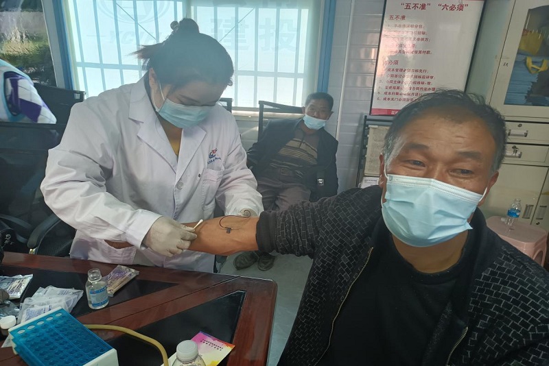 九世界杯网址开展艾滋病预防宣传及免费筛查检测活动