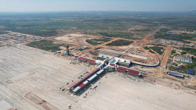 暹粒新国际机场项目飞行区三标段混凝土道面工程世界杯比分推荐顺利完工
