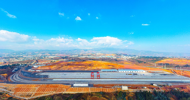 云南省最大铁路专用线——祥云财富铁路专用线开通运营