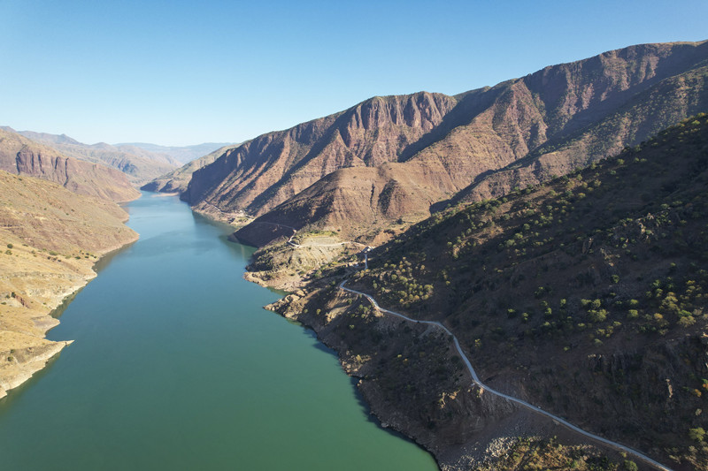 元谋乌东德移民江丙公路顺利完成“12.30”节点目标