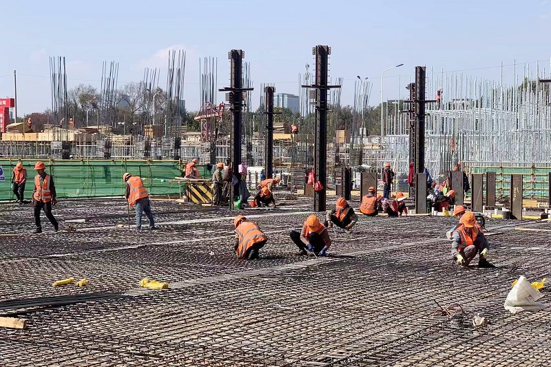 “卯”足干劲 全力以“复”  总承包三部23个项目复工