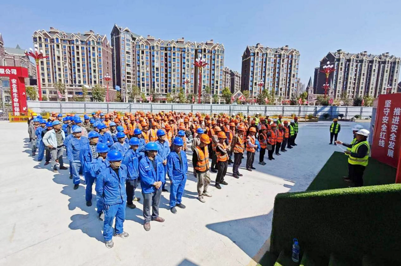 打响“起跑加速”第一枪   二世界杯直播网94个项目复工