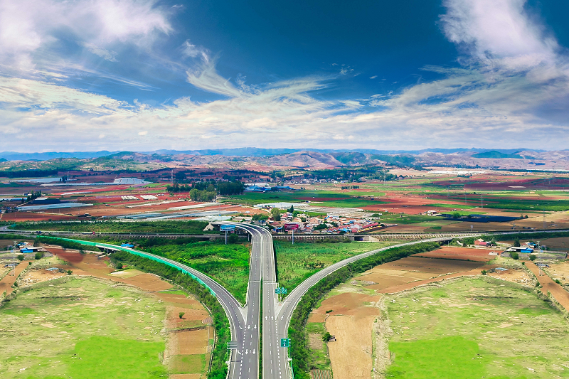 匠心诚筑精品！西南交建承建平文高速获公路交通优质工程奖