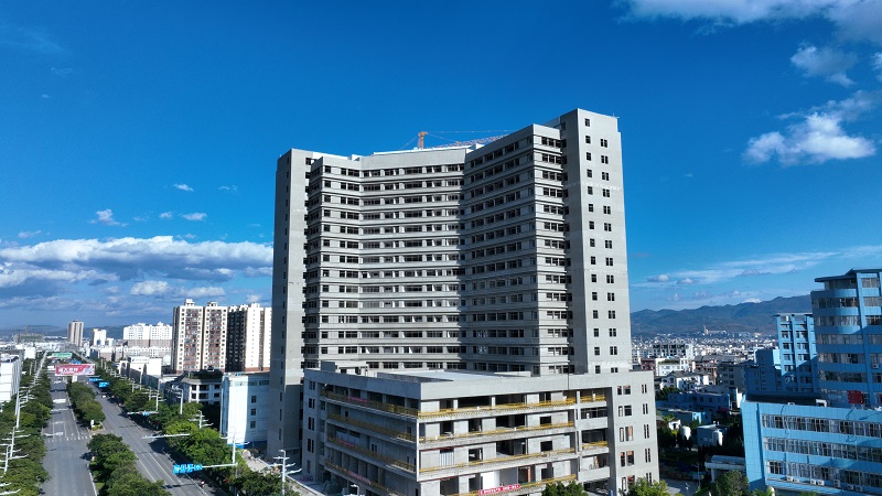 四2026世界杯比分网建水县人民医院综合楼建设项目斩获“双标化”