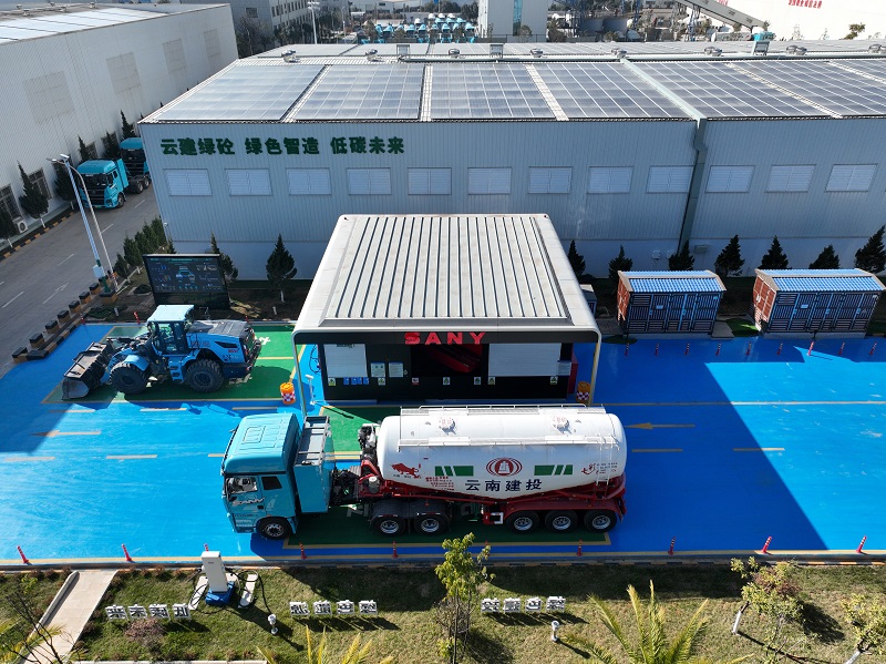 云建绿砼绿色发展世界杯足球比分4台新能源设备到保山通威二期项目“服役”