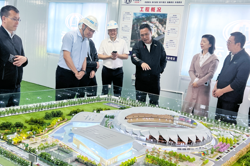 省体育局党组书记、局长杨中华调研瑞丽国际文体中心建设项目