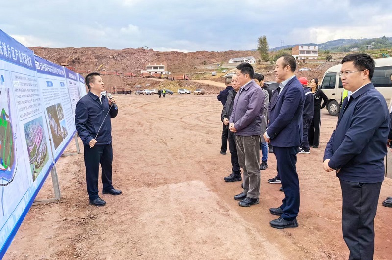 昭通市委书记苏永忠调研水富经开区基础设施完善工程