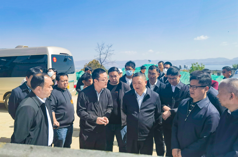 大理州委书记杨国宗一行调研大理洱海“1806”小镇建设项目
