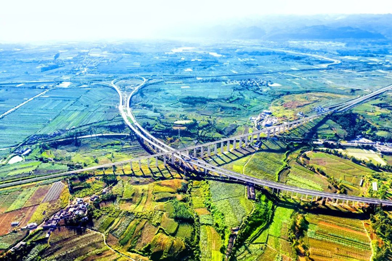 七年三次第一 连续两年第一 集团运营高速再获“省状元”