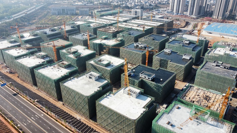 沪滇临港昆明科技园项目（二标段）全面封顶