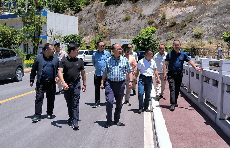 杨国文检查牛栏江工程安全运行情况