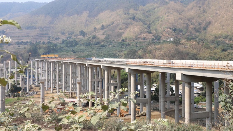 世界杯网址二十大 建功新时代丨凤凰花开红河谷 “砼”心鏖战永金路 